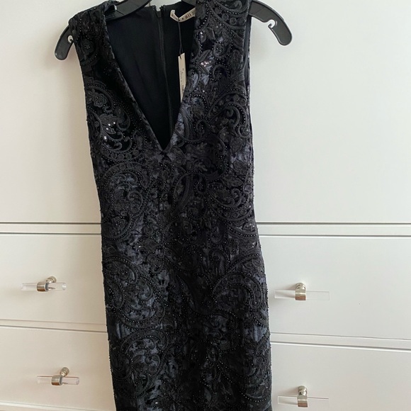 NWT Alice + Olivia Black Alba Sequin Party Dress - Picture 5 of 8